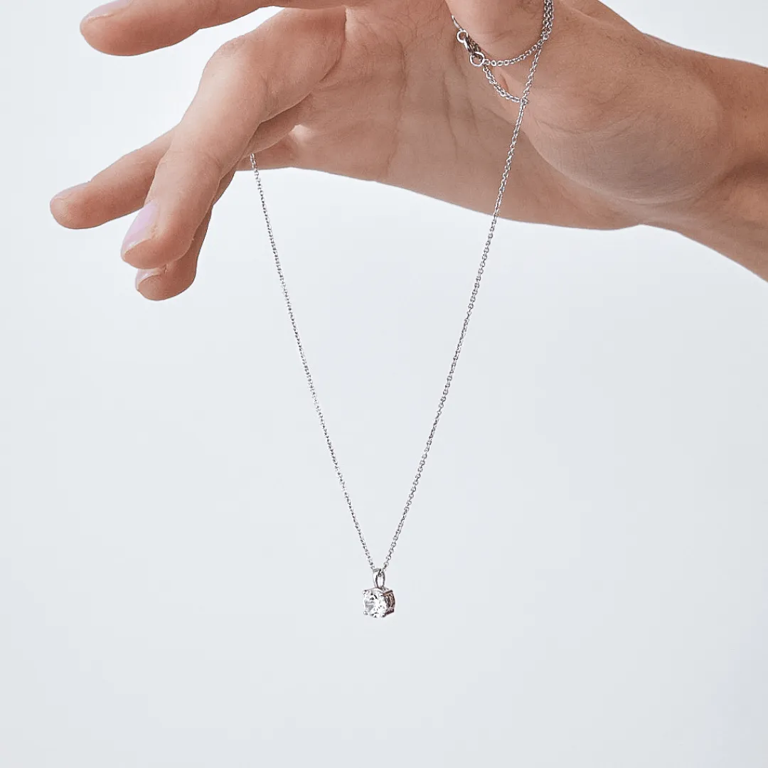 16/18 Necklace Diamond Pendant