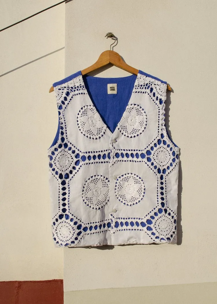 MANAROLA VEST