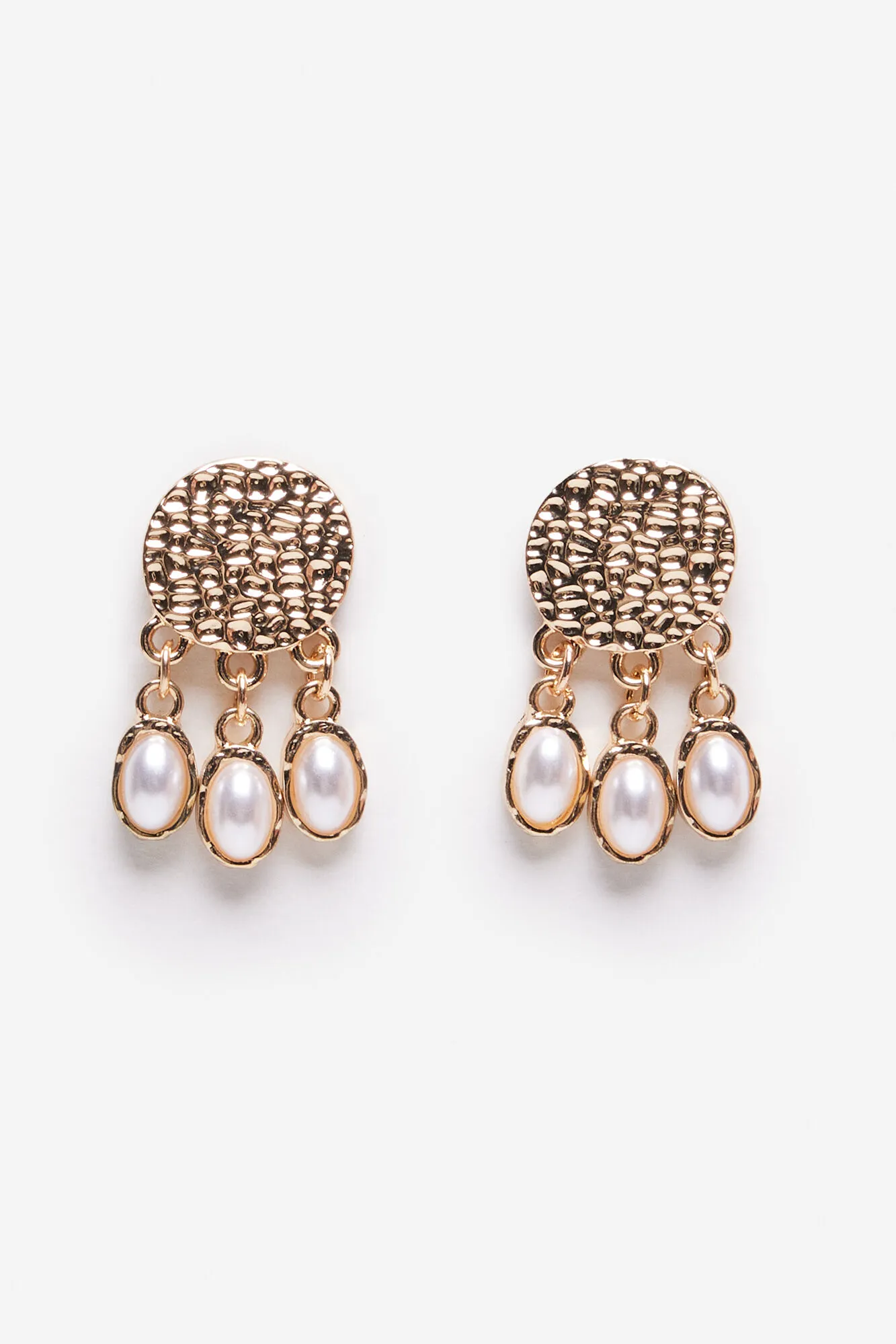 Pearl texture earrings