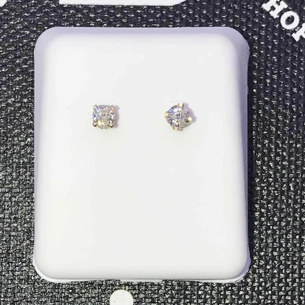 Round Cut Stud Diamond Earrings .20cttw 14K Yellow Gold