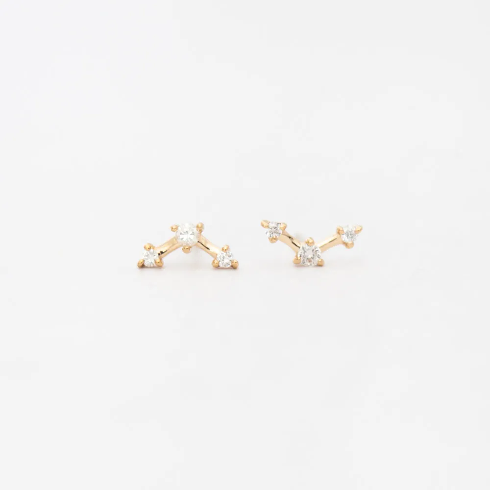 Three-Step Point White Diamond Earrings