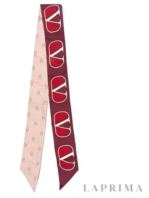 V Logo Signature Silk Scarf Red