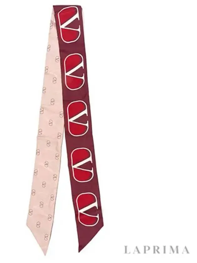 V Logo Signature Silk Scarf Red