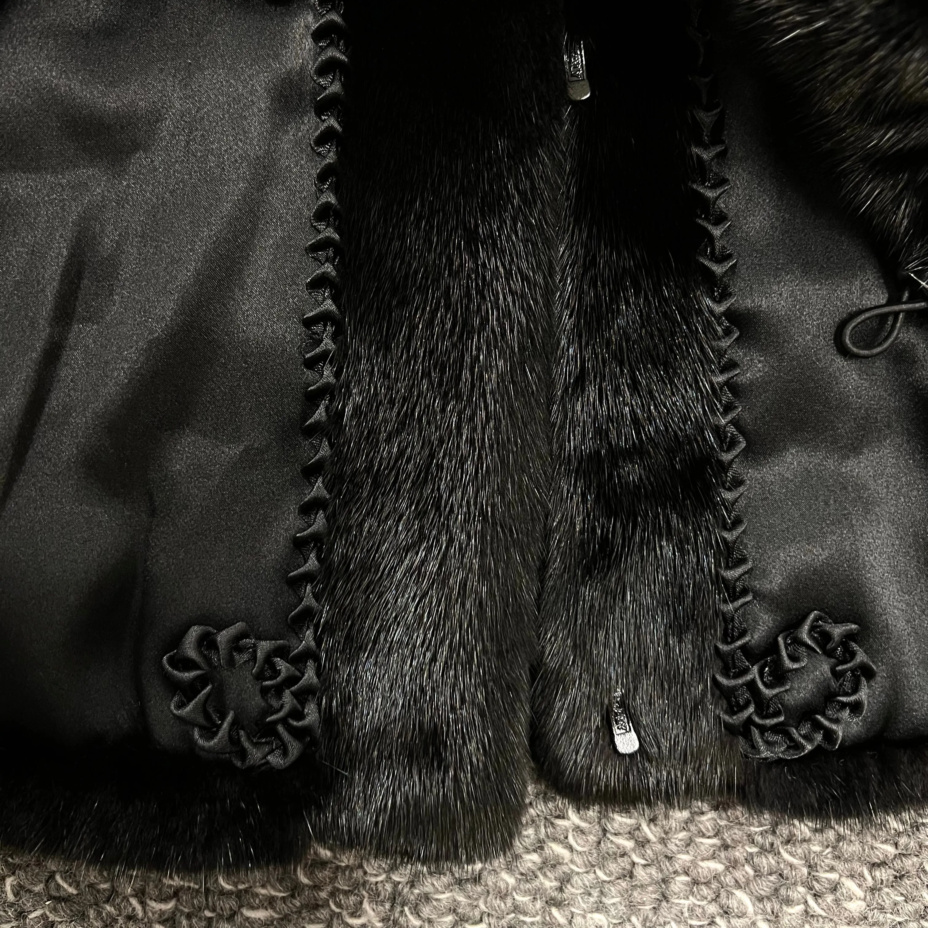 VTO black mink vest