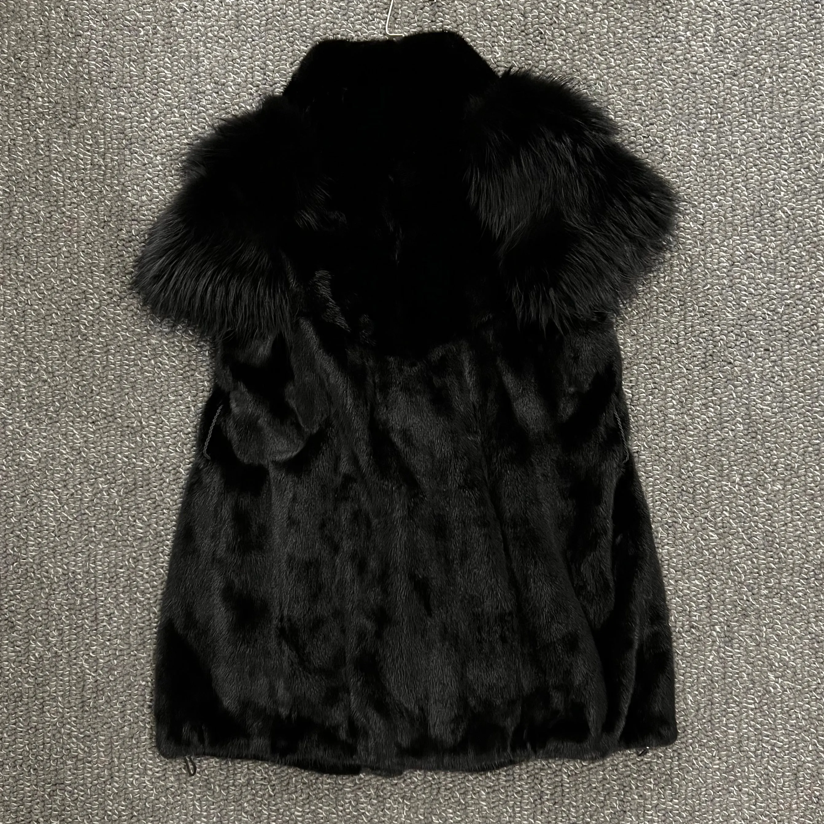 VTO black mink vest